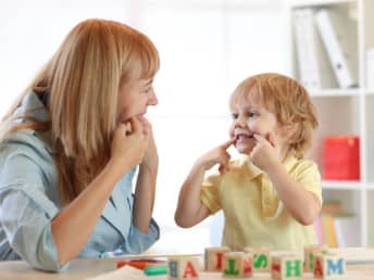 Speech-therapist